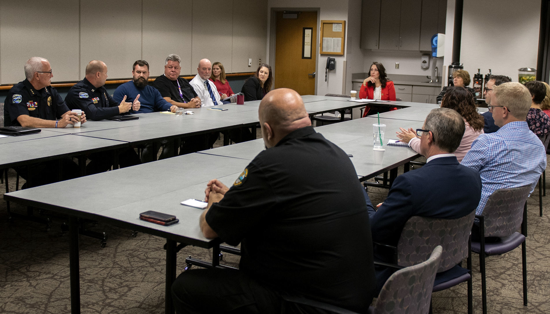Opioid roundtable discussion